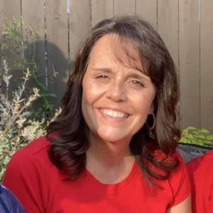 Meet your Posher, Nora